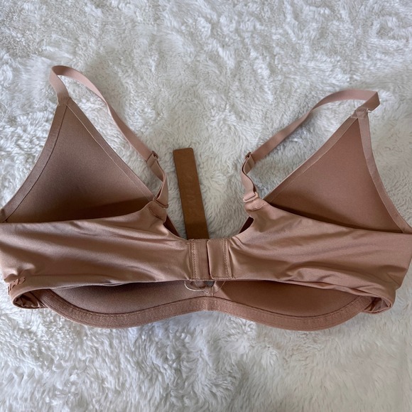 SKIMS Womens Super Push Up Bra Nude Seamless Underwire Adjustable Straps 34B NWT - Picture 6 of 8